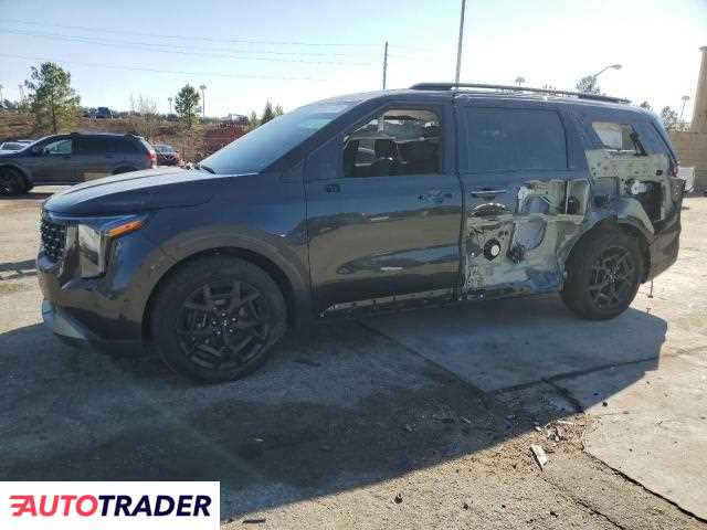 Kia Carnival 2025 3 Kia Carnival 2025 3