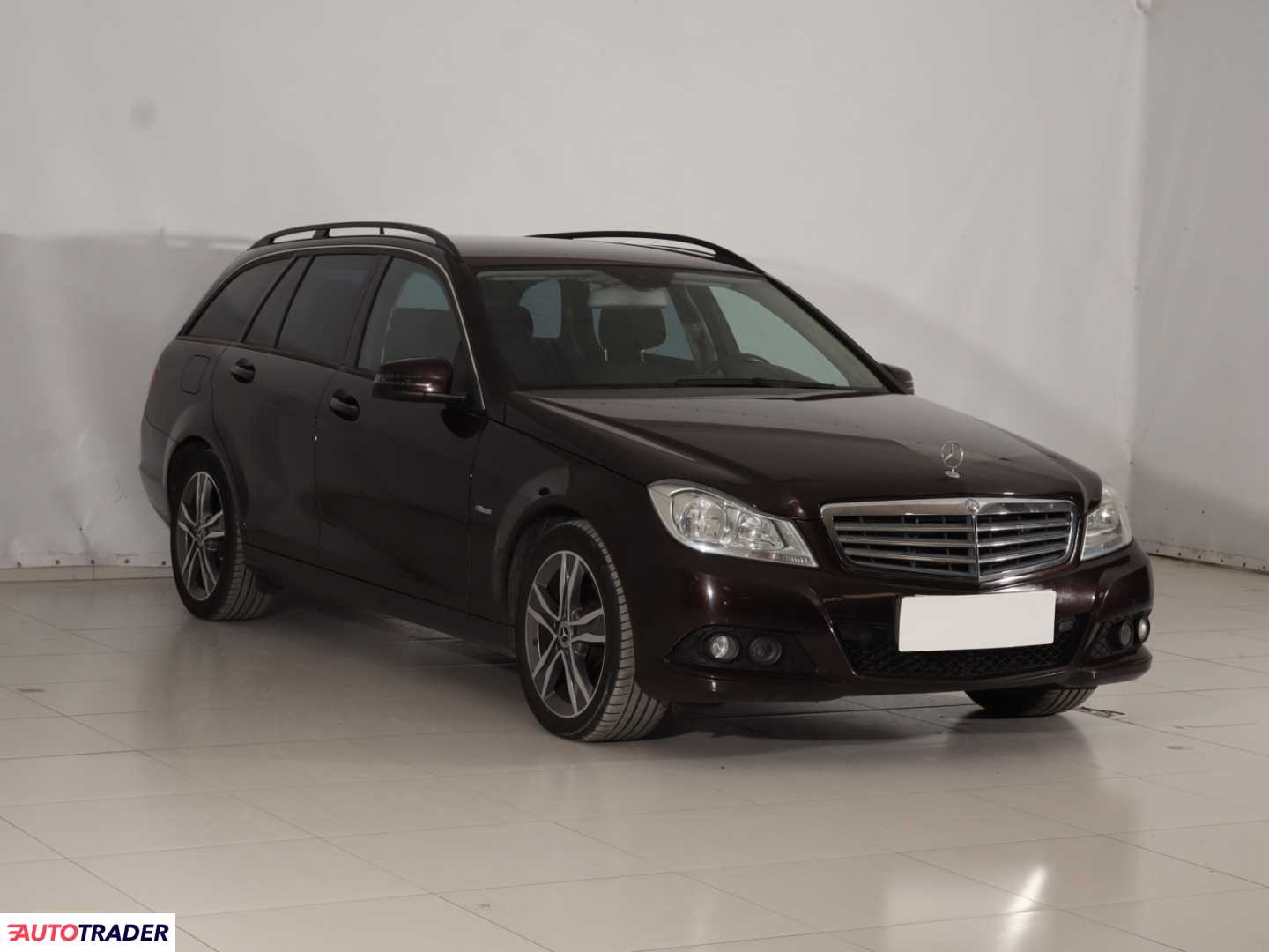 Mercedes C-klasa 2012 2.1 118 KM