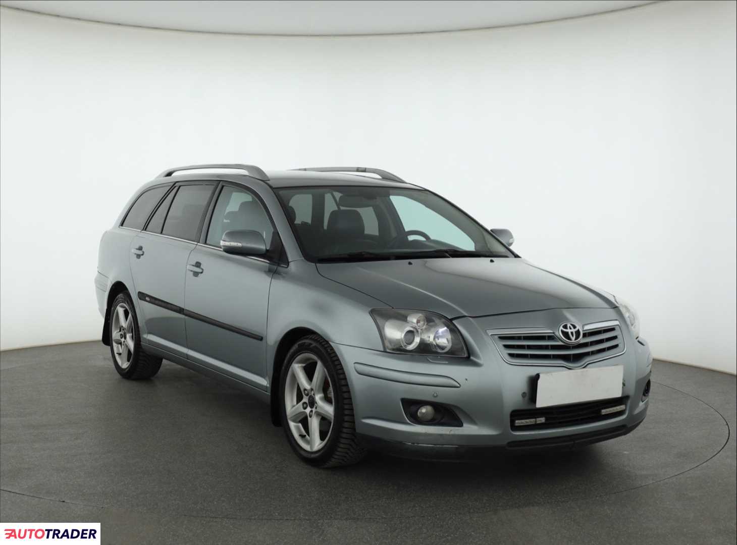 Toyota Avensis 2007 2.2 147 KM