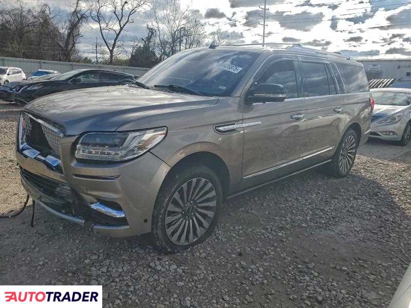 Lincoln Navigator 2019 3