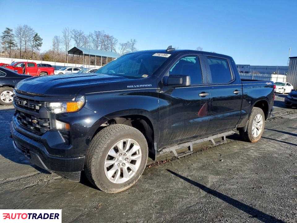 Chevrolet Silverado 2022 2