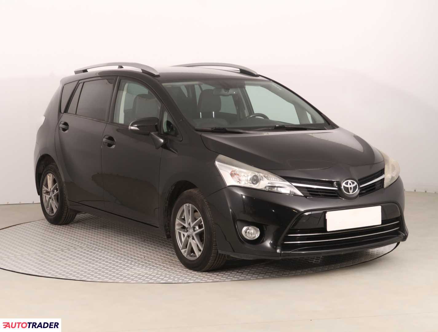 Toyota Verso 2015 1.6 109 KM