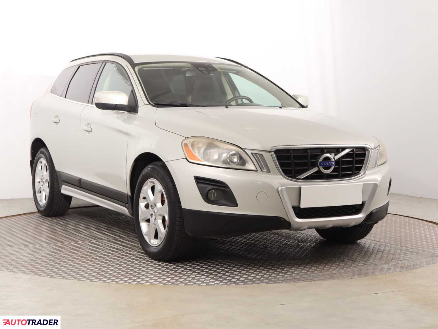 Volvo XC60 2008 2.4 182 KM