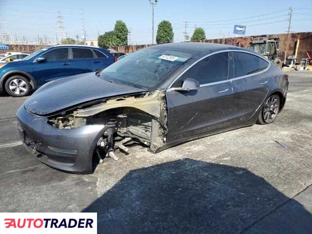 Tesla Model 3 2019 Tesla Model 3 2019
