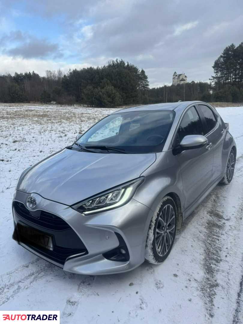 Toyota Yaris 2021 1.5 125 KM