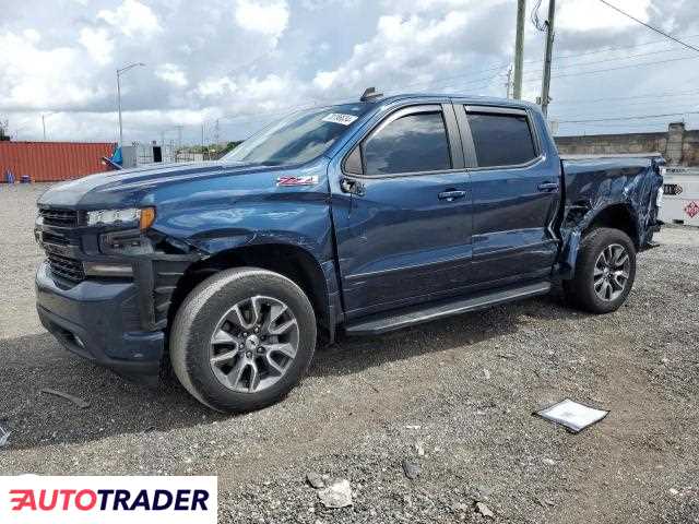 Chevrolet Silverado 2021 3