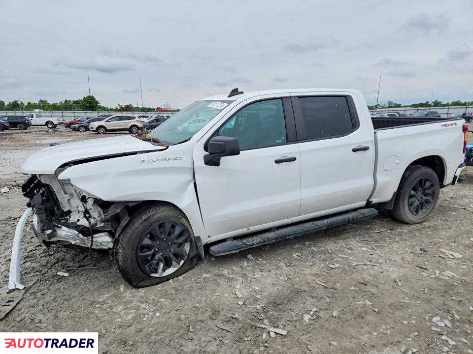 Chevrolet Silverado 2022 2