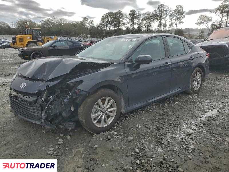 Toyota Camry 2025 2