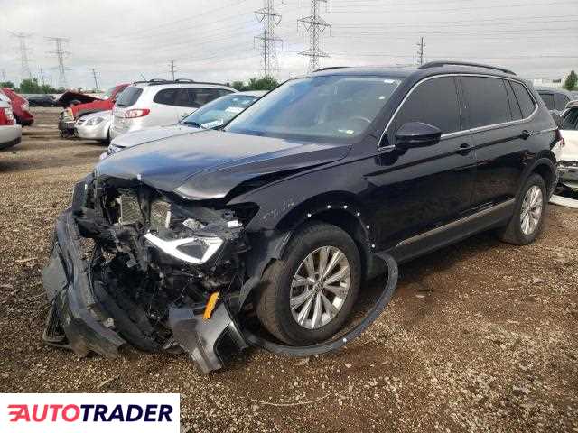 Volkswagen Tiguan 2.0 benzyna 2018r. (ELGIN)