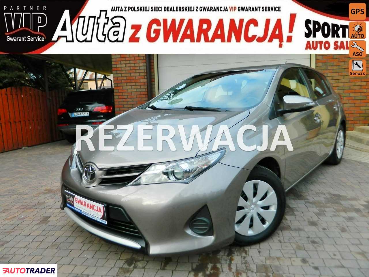 Toyota Auris 2013 1.3 100 KM Toyota Auris 2013 1.3 100 KM