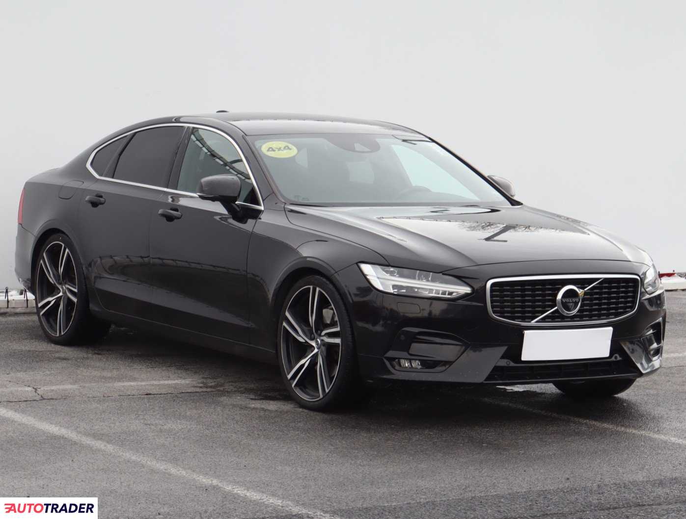 Volvo S90 2017 2.0 305 KM