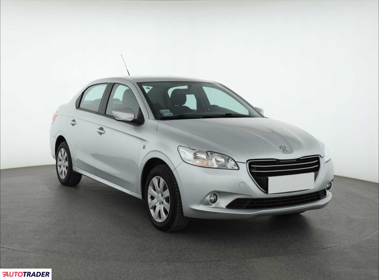 Peugeot 301 1.2 80 KM 2016r. (Piaseczno)