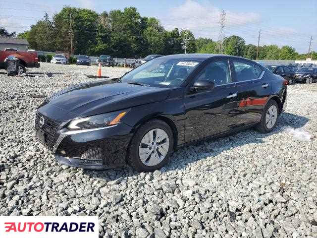 Nissan Altima 2023 2