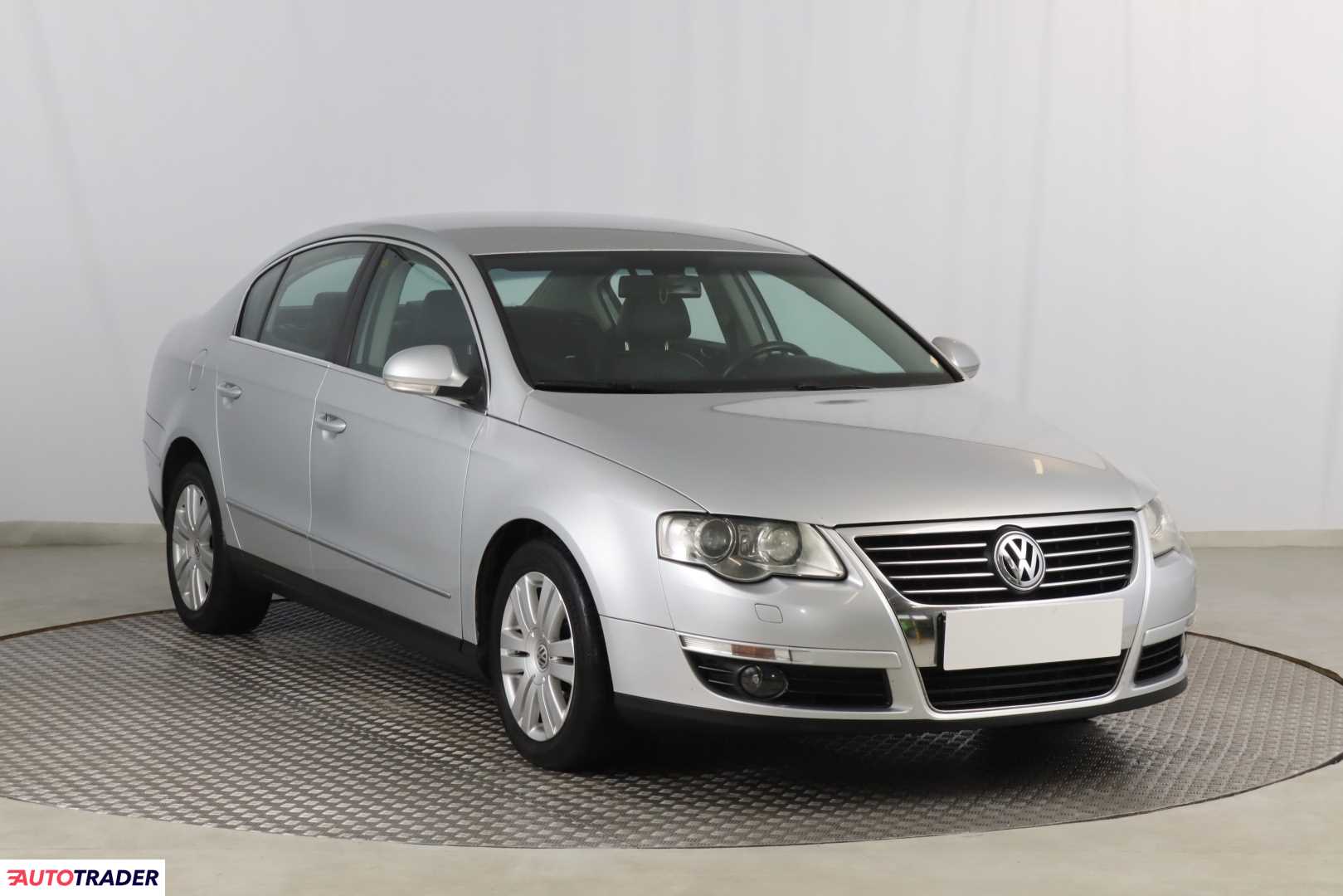 Volkswagen Passat 2007 2.0 138 KM