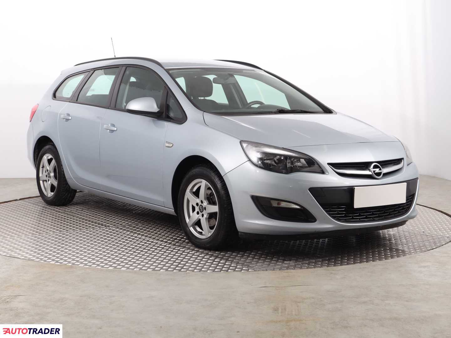 Opel Astra 2014 1.4 118 KM