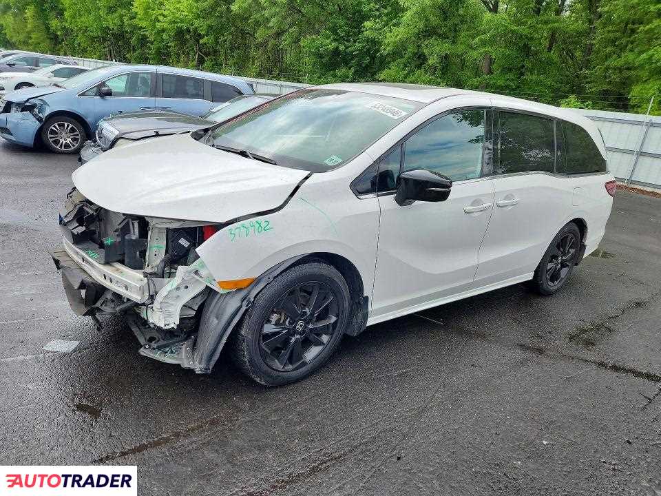 Honda Odyssey 2023 3