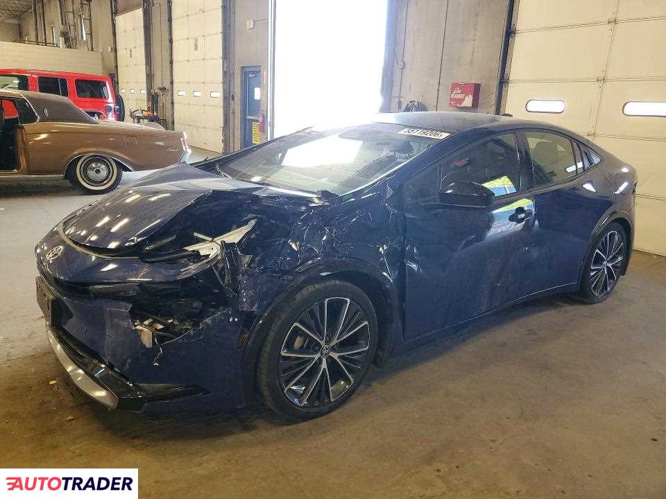 Toyota Prius 2024 2