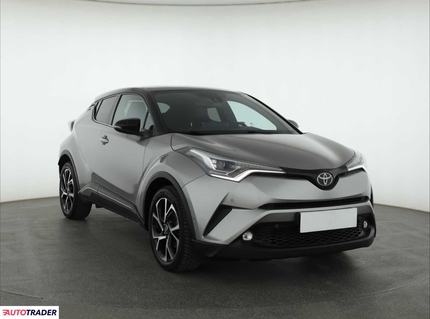 Toyota C-HR 2016 1.2 113 KM