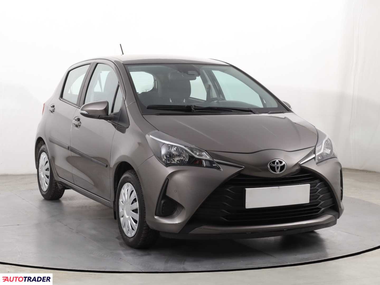 Toyota Yaris 2019 1.5 109 KM