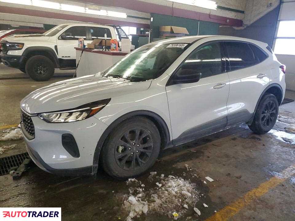 Ford Escape 2025 1