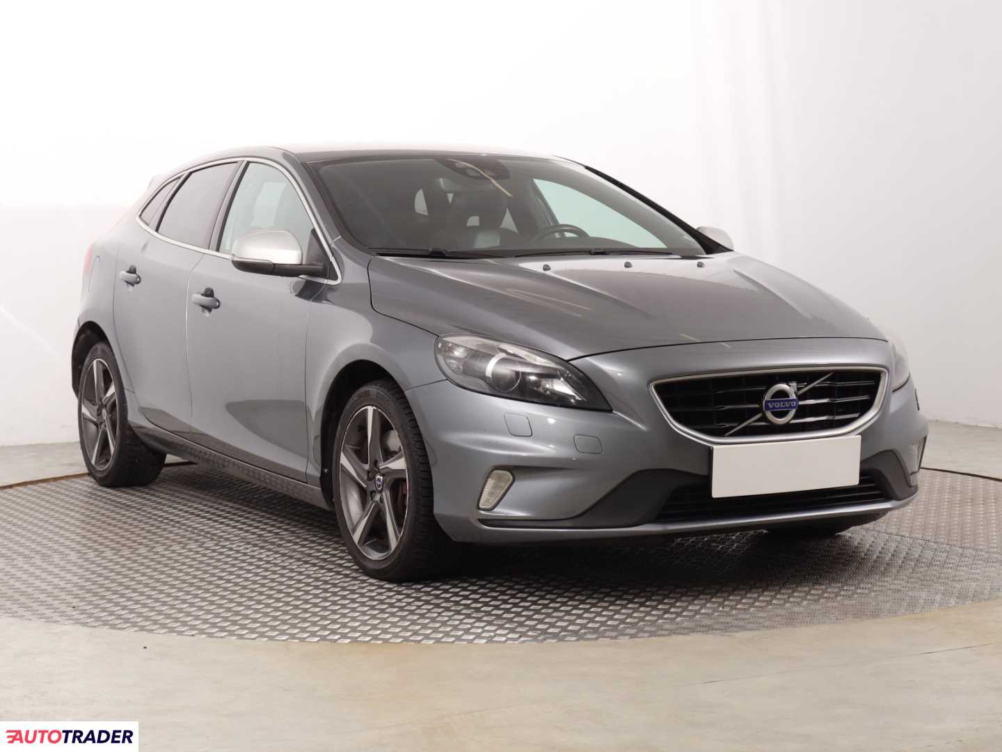 Volvo V40 2015 2.0 147 KM