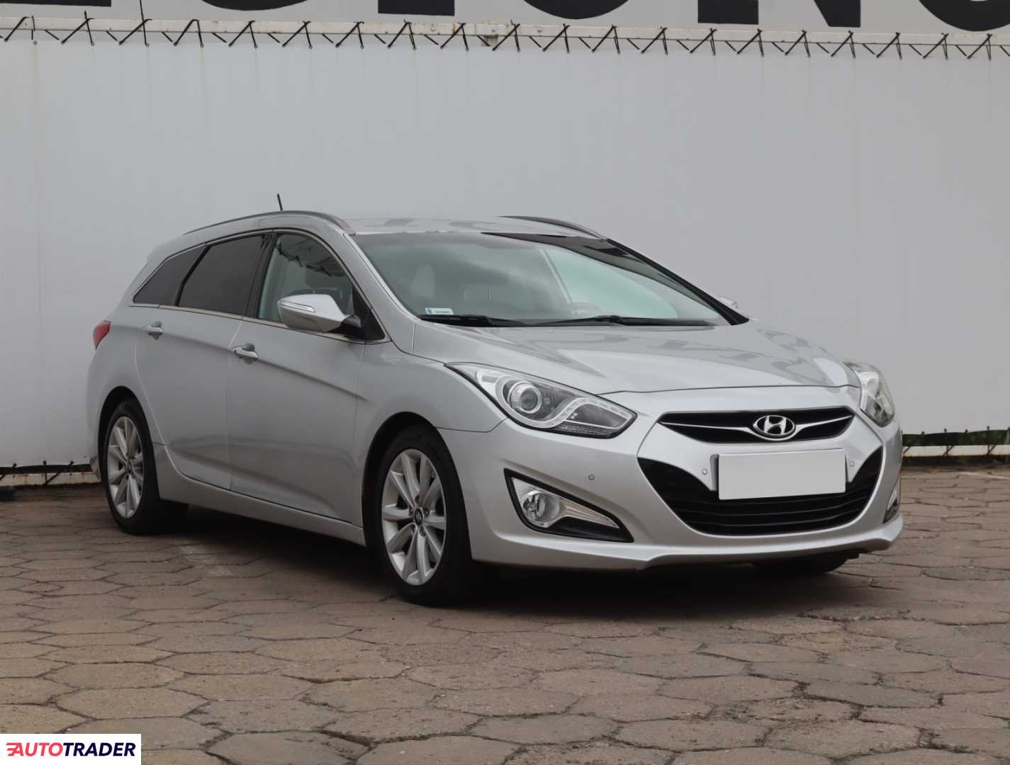Hyundai i40 2011 1.7 134 KM