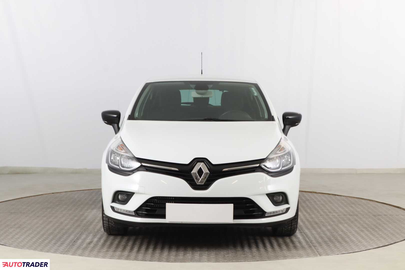 Renault Clio 0.9 88 KM 2019r. (Piaseczno)