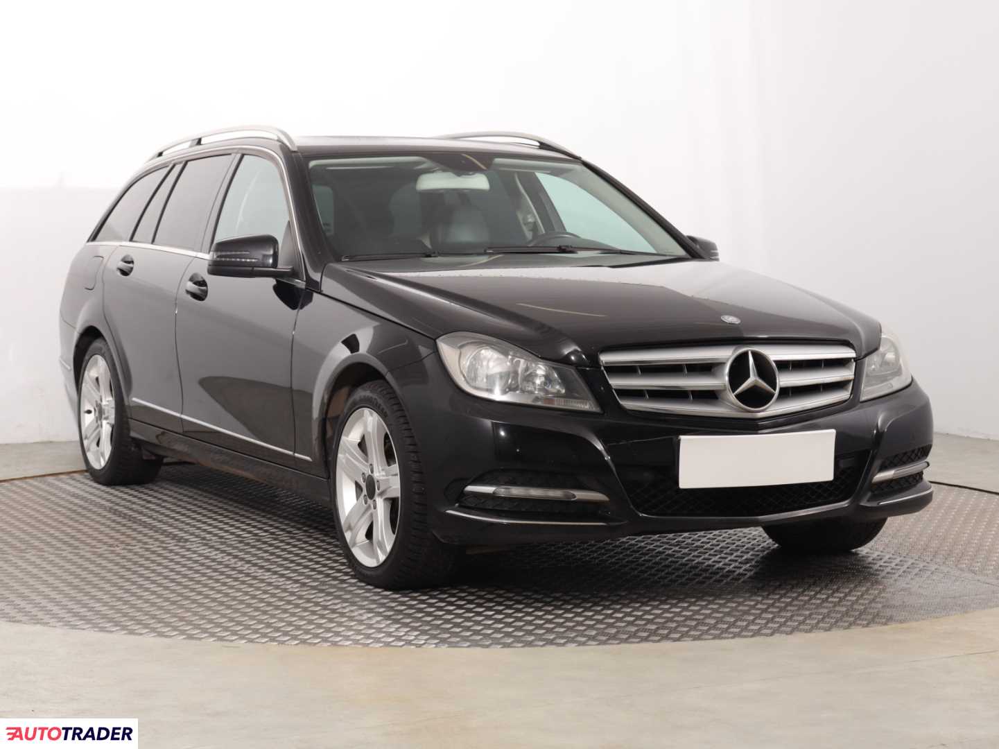 Mercedes C-klasa 2014 2.1 118 KM
