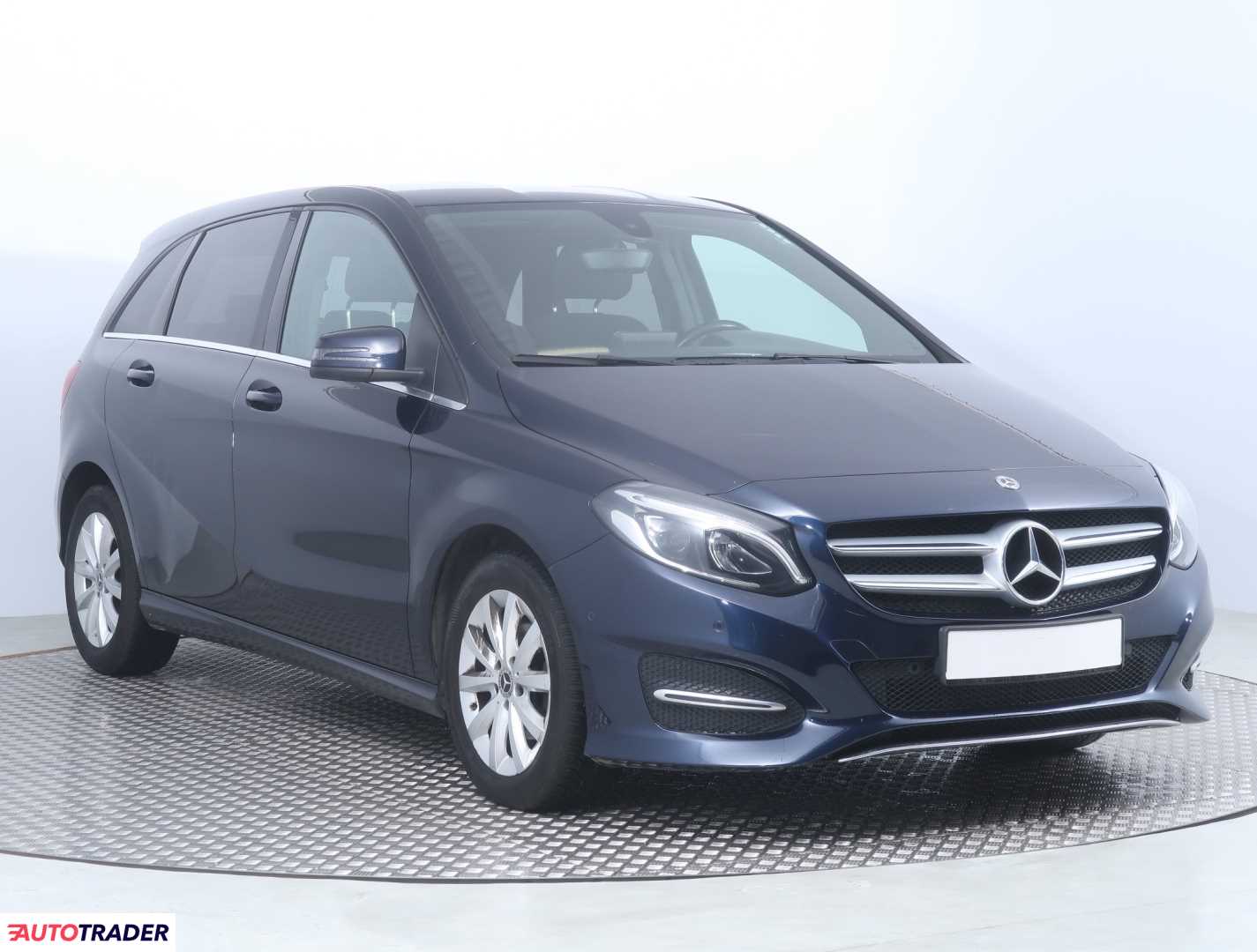 Mercedes B-klasa 2017 1.5 107 KM