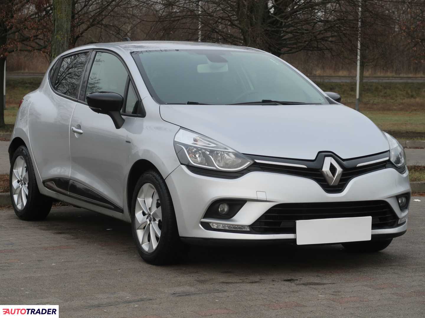 Renault Clio 2017 0.9 88 KM