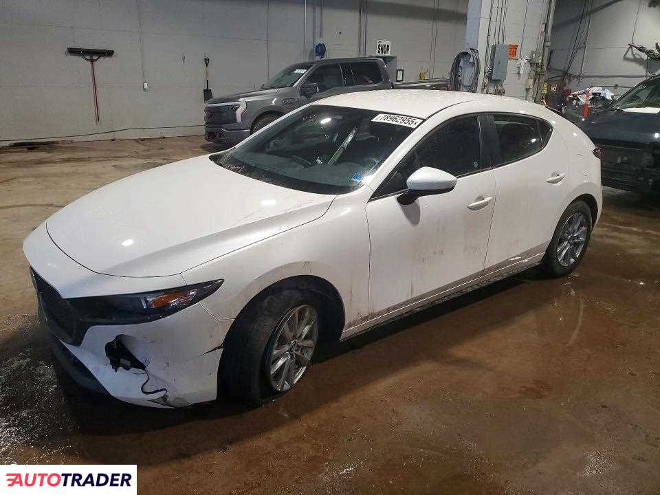 Mazda 3 2025 2