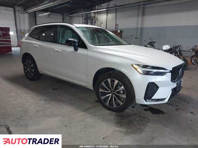 Volvo XC60 2025 2