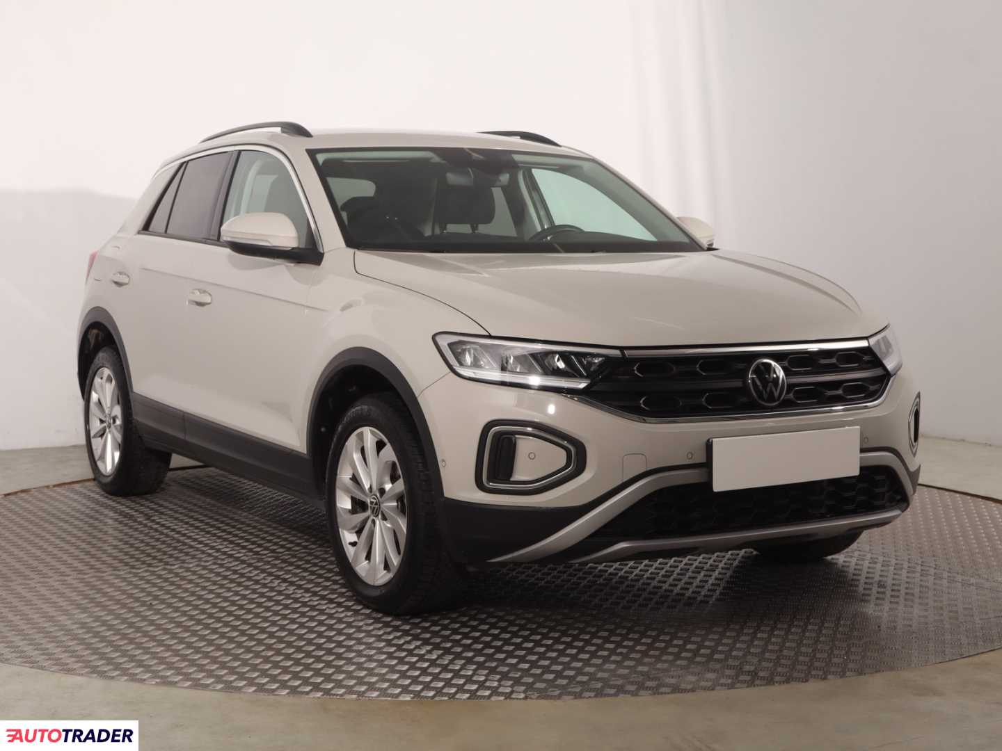 Volkswagen T-Roc 2023 1.5 147 KM