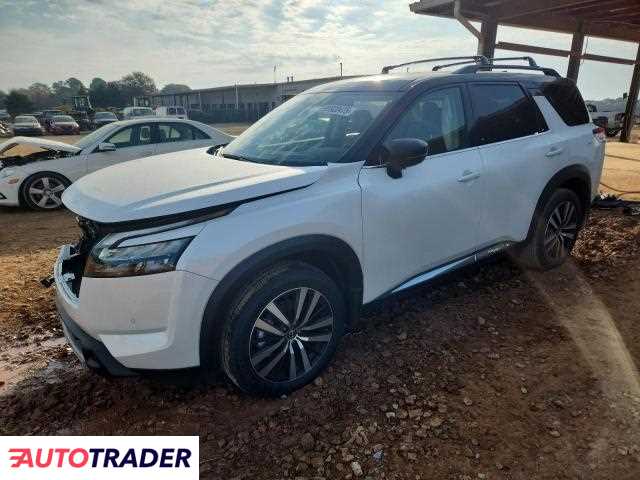 Nissan Pathfinder 2025 3
