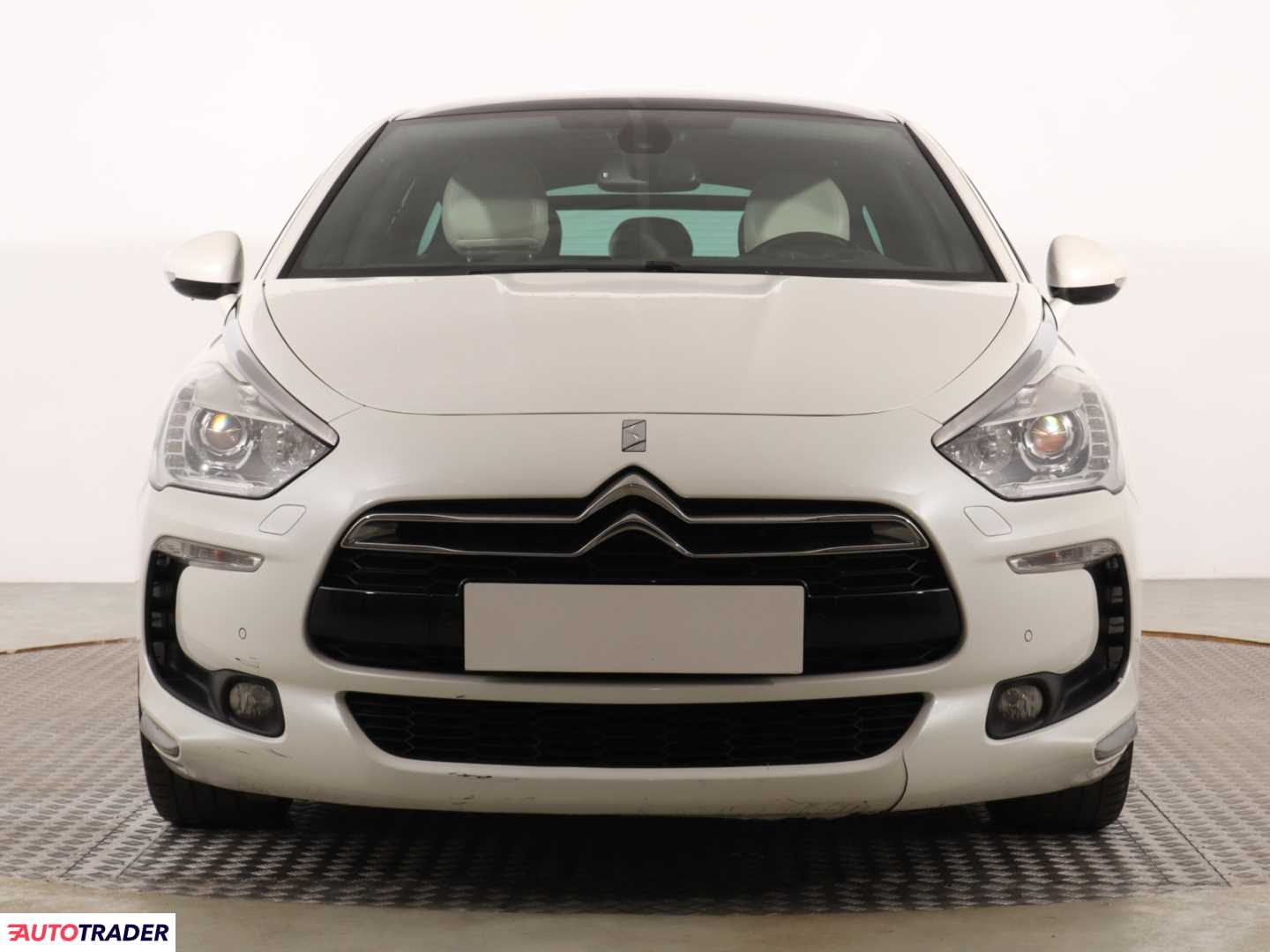 Citroen DS5 2014 2.0 160 KM