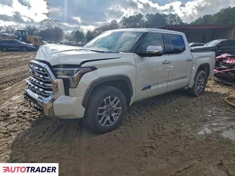 Toyota Tundra 2023 3