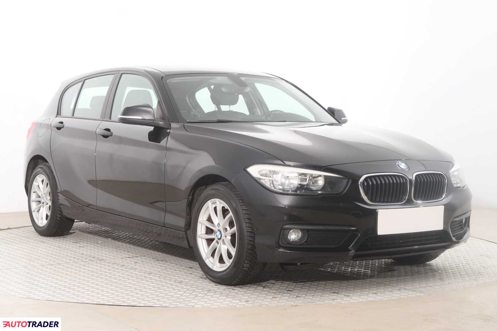 BMW 116 2016 1.5 107 KM