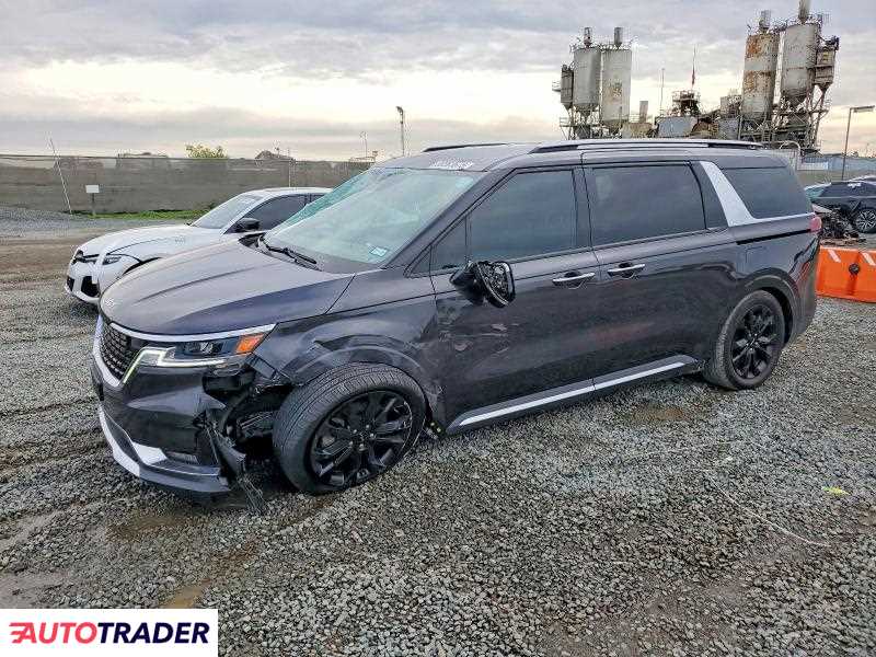 Kia Carnival 2022 3