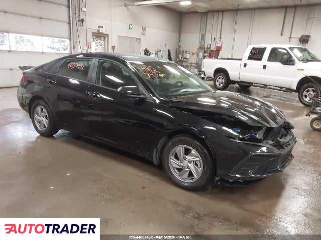Hyundai Elantra 2025 2
