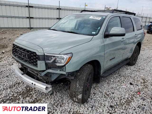 Toyota Sequoia 2021 5