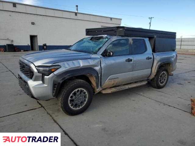 Toyota Tacoma 2025 2