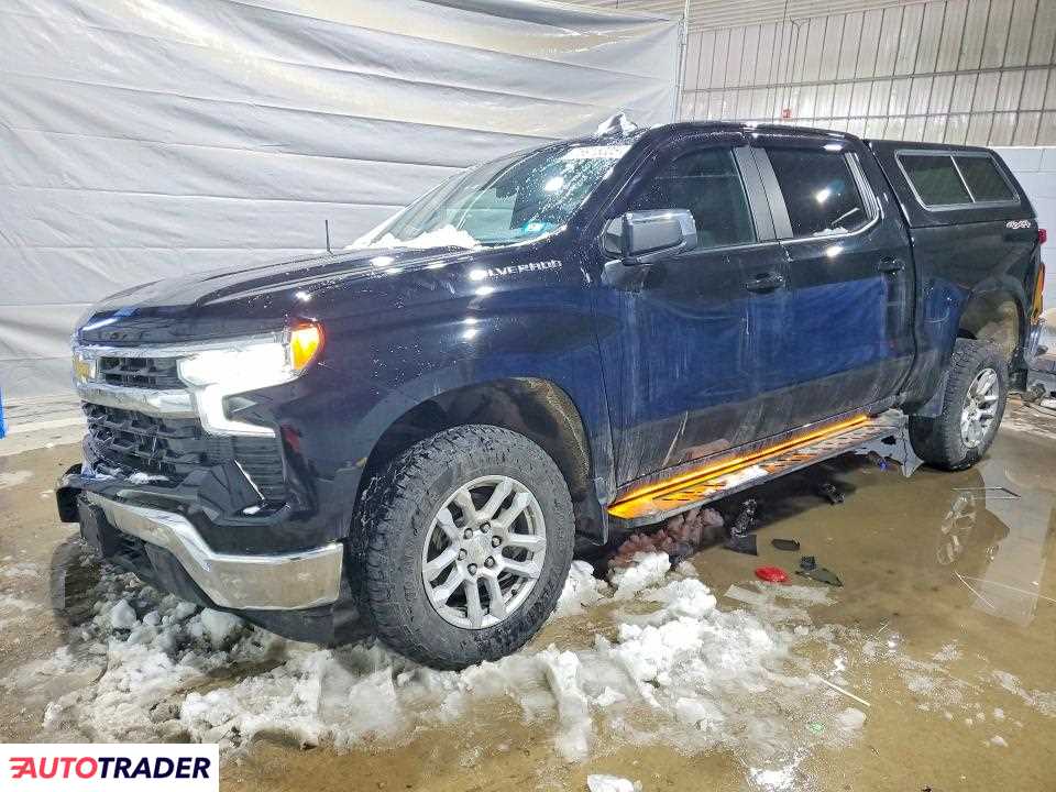 Chevrolet Silverado 2022 2