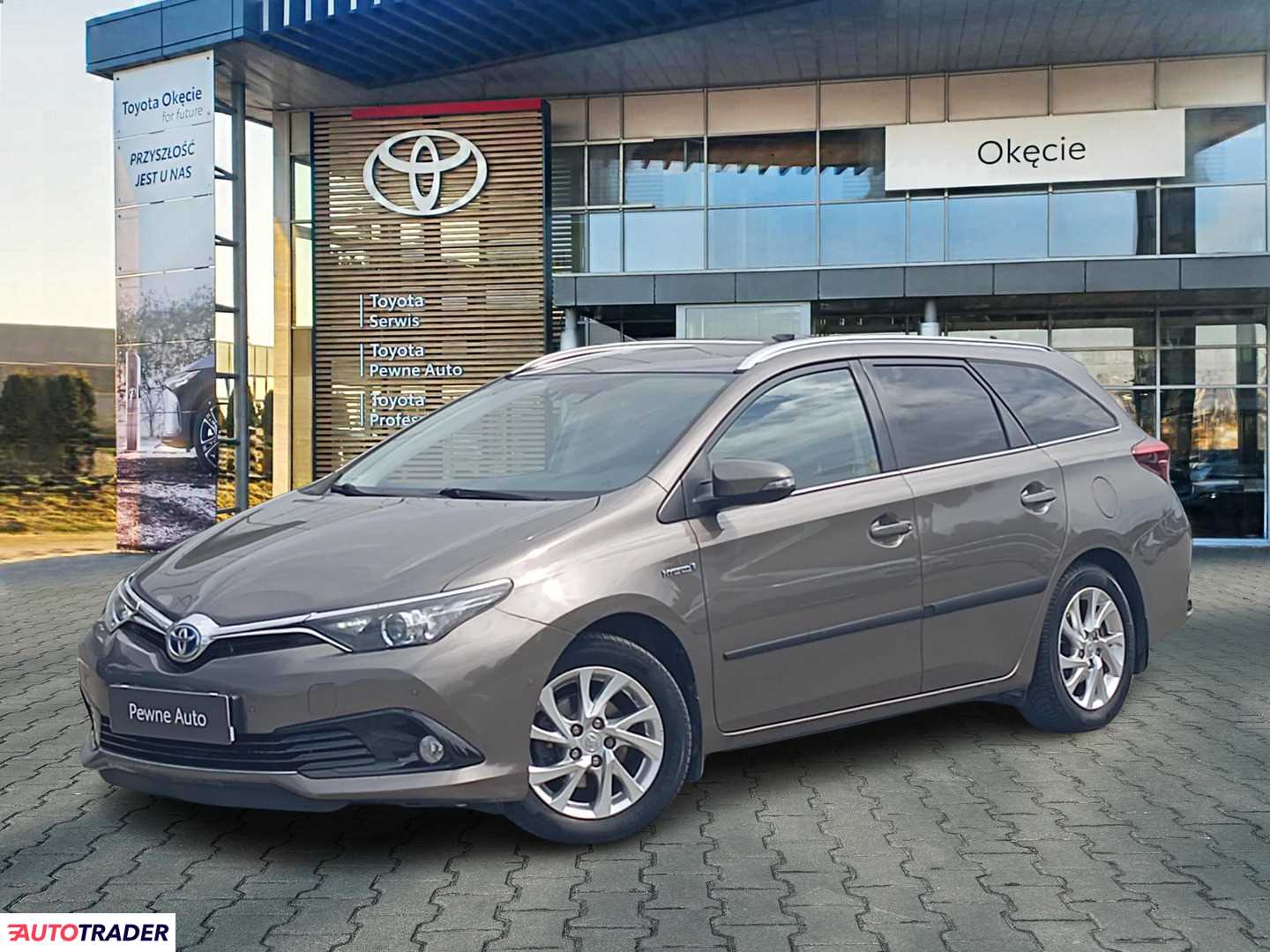 Toyota Auris 2017 1.8 136 KM