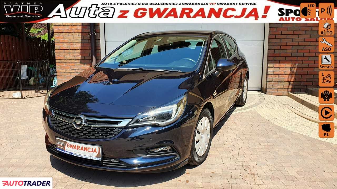 Opel Astra 2018 1.4 125 KM