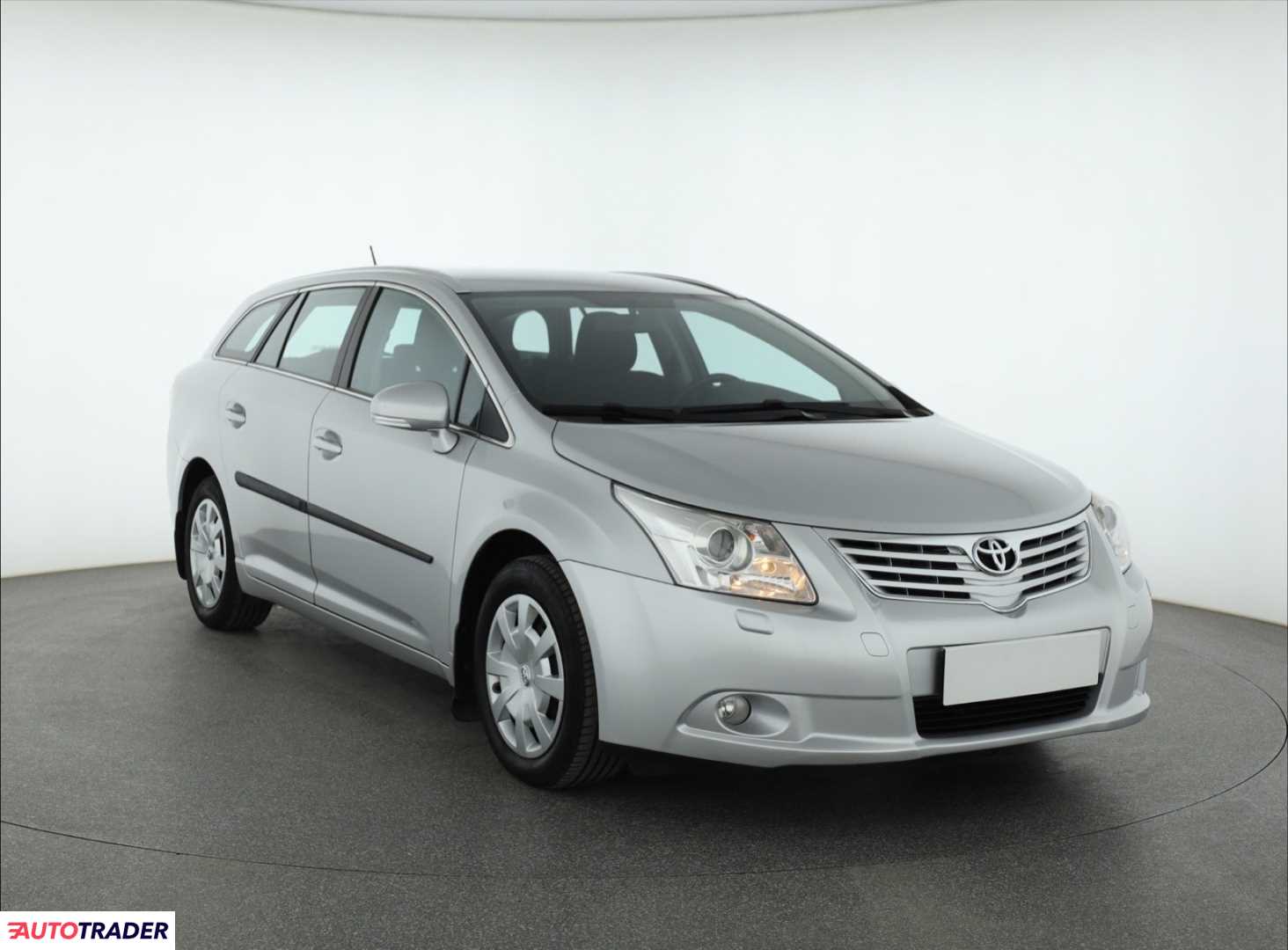 Toyota Avensis 2009 1.6 130 KM