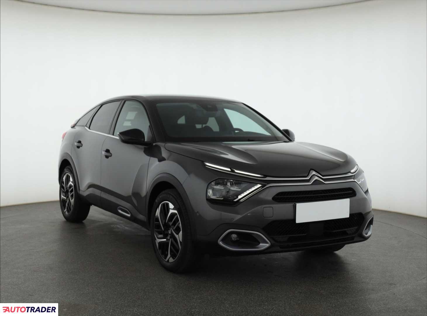 Citroen C4 2023 1.2 128 KM