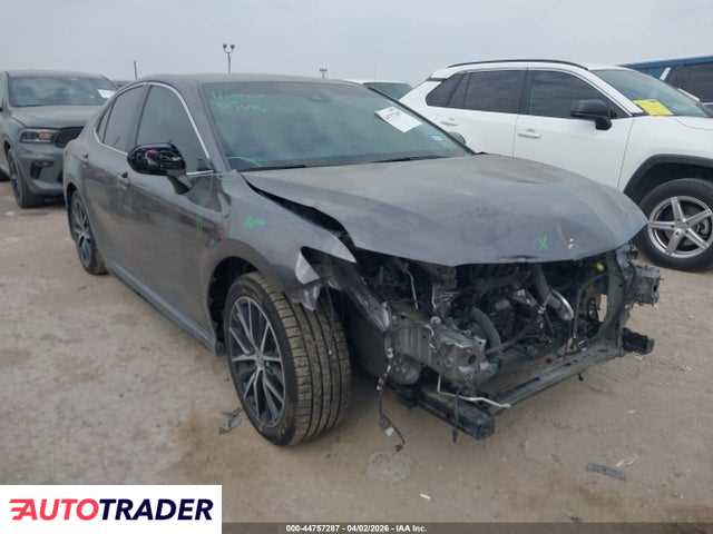 Toyota Camry 2024 2