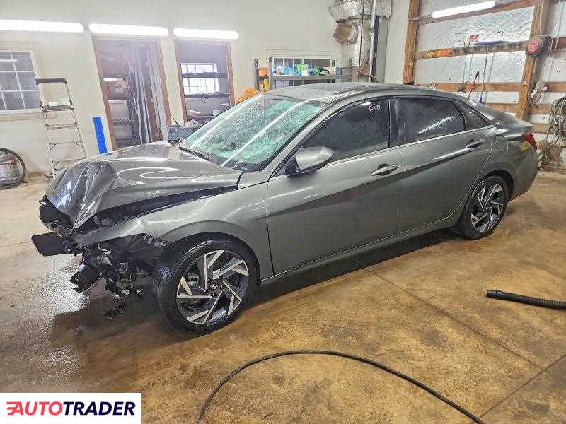 Hyundai Elantra 2024 2