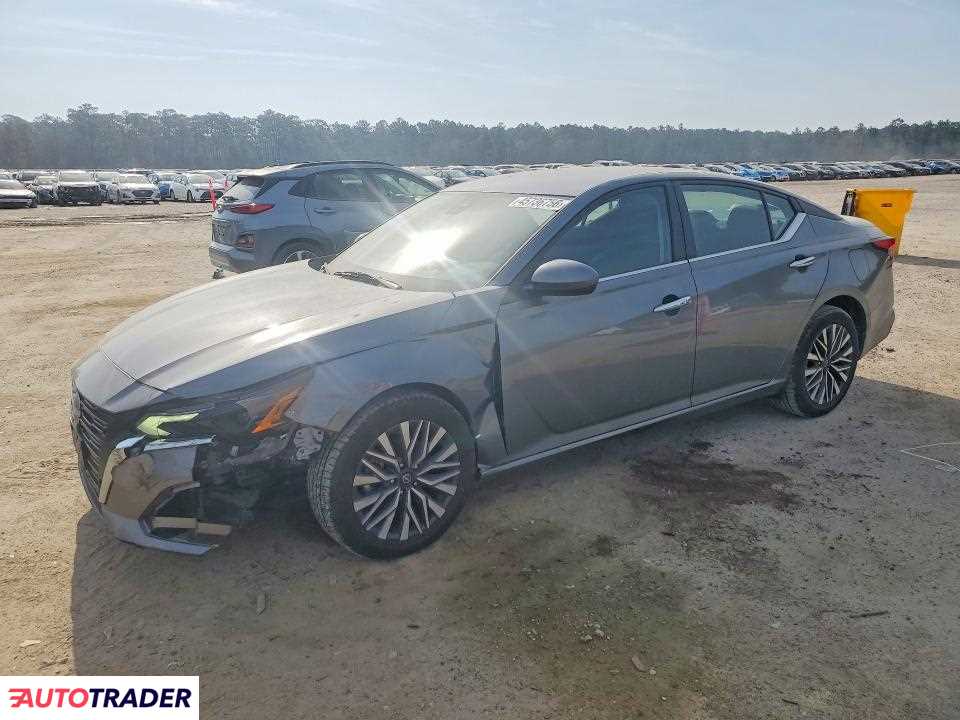 Nissan Altima 2023 2