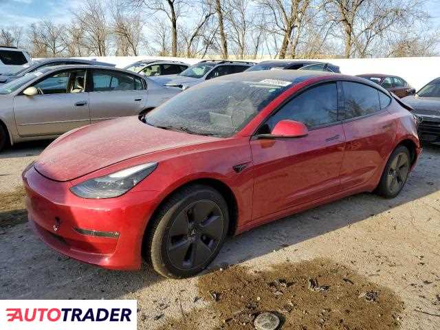 Tesla Model 3 benzyna 2023r. (SIKESTON)